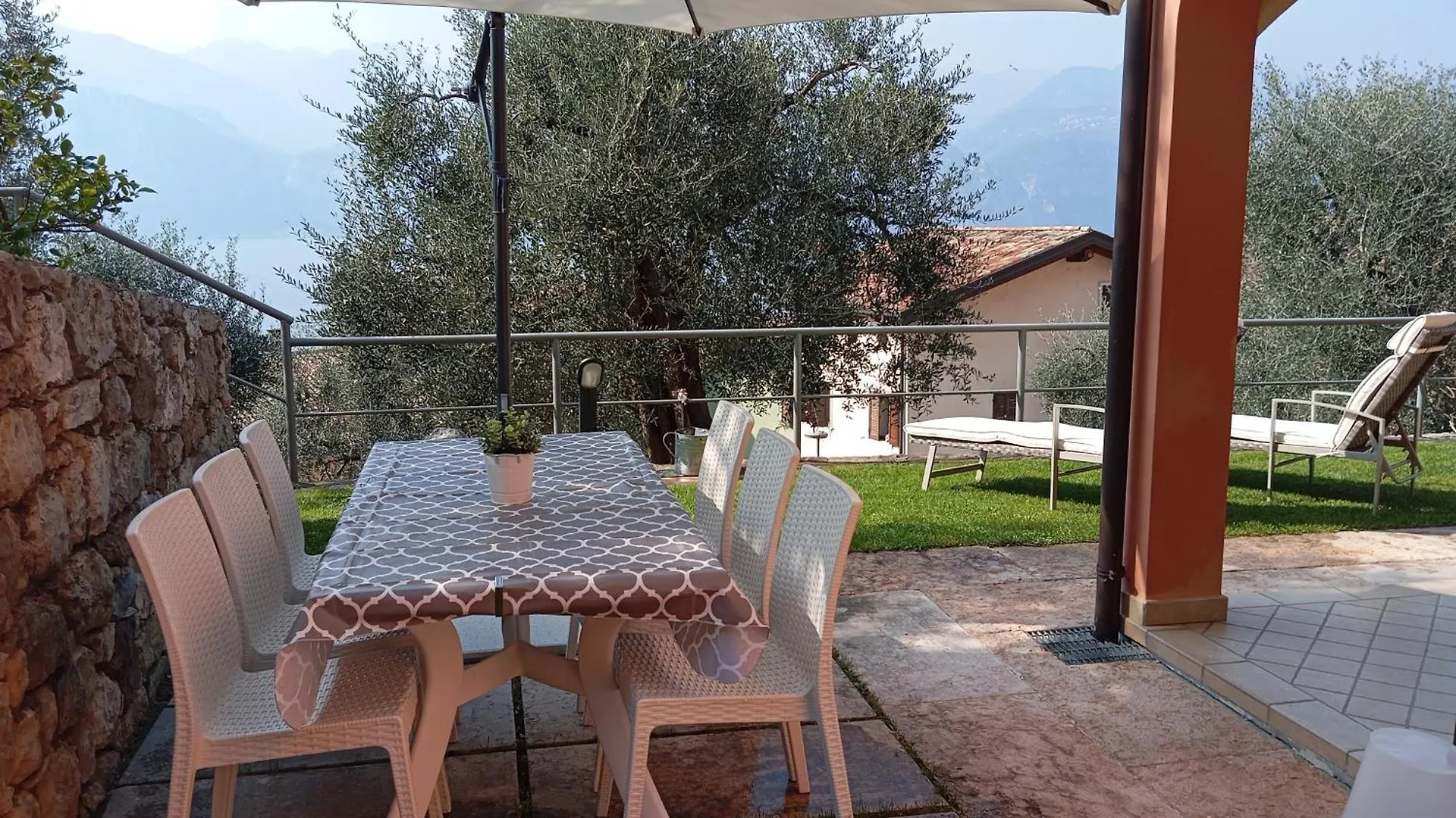 Villa Antopolis Malcesine Apartment